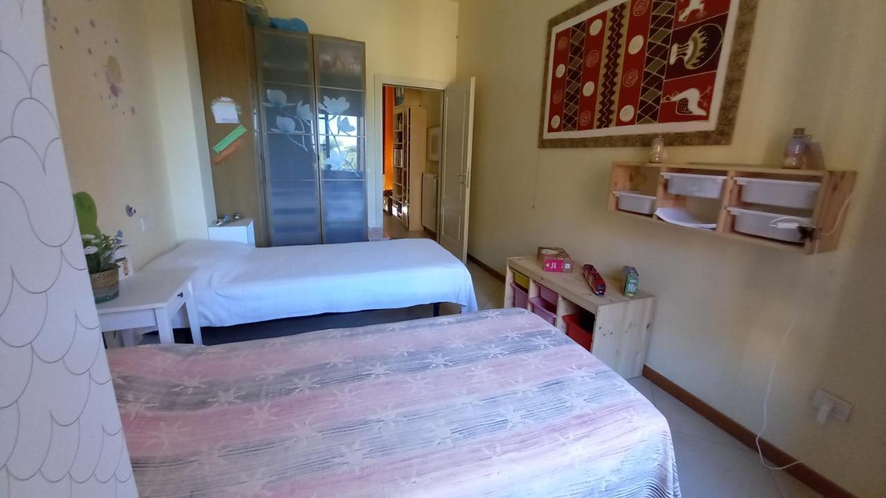 Accesso Diretto Sul Mare Maredilucecala Appartement Calambrone Buitenkant foto