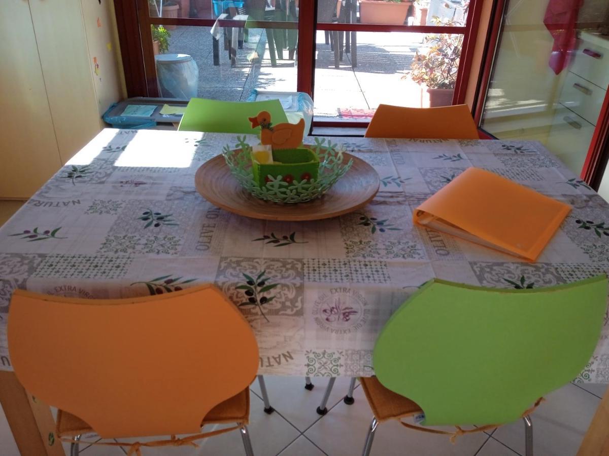 Accesso Diretto Sul Mare Maredilucecala Appartement Calambrone Buitenkant foto